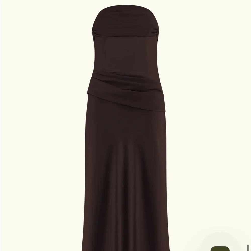 Meshki Chocolate Jasmine Strapless Gown - Picture 12 of 16